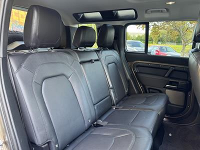 2022 Land Rover DEFENDER - Thumbnail