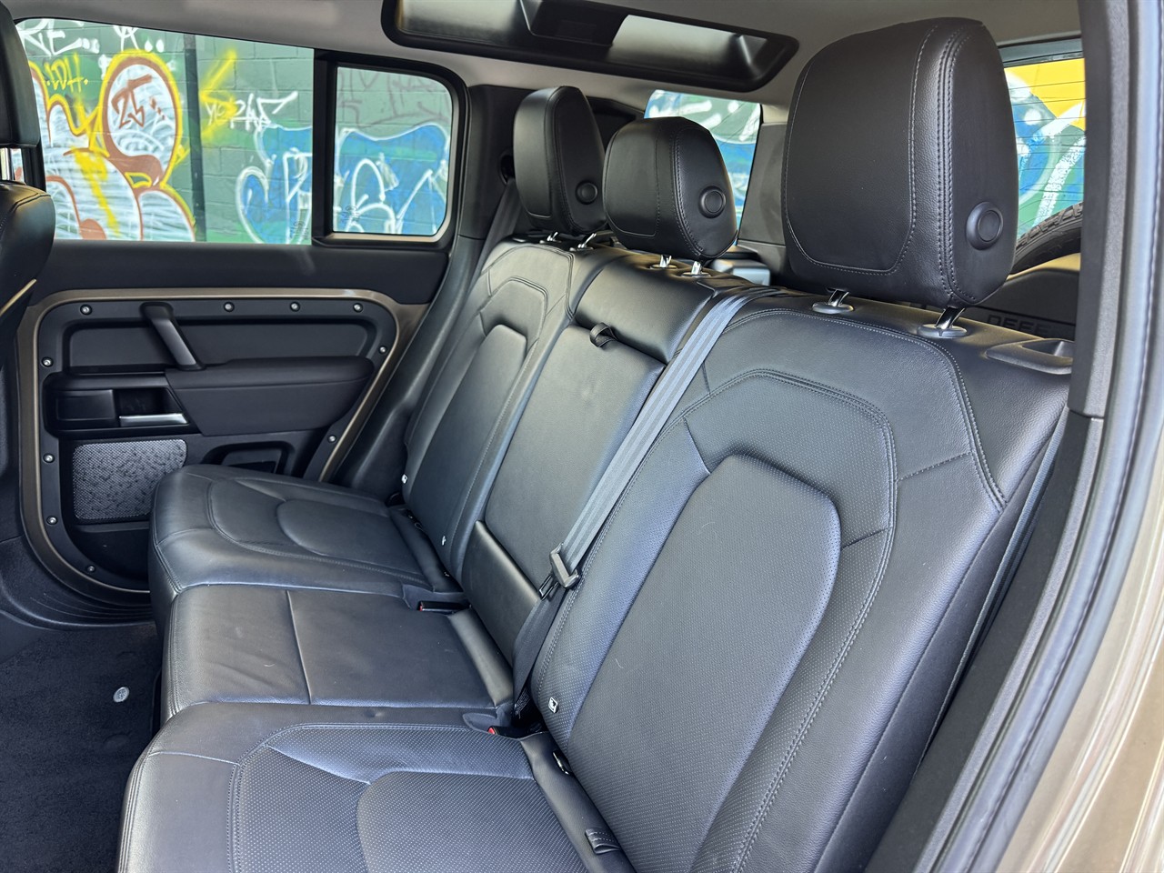 2022 Land Rover DEFENDER