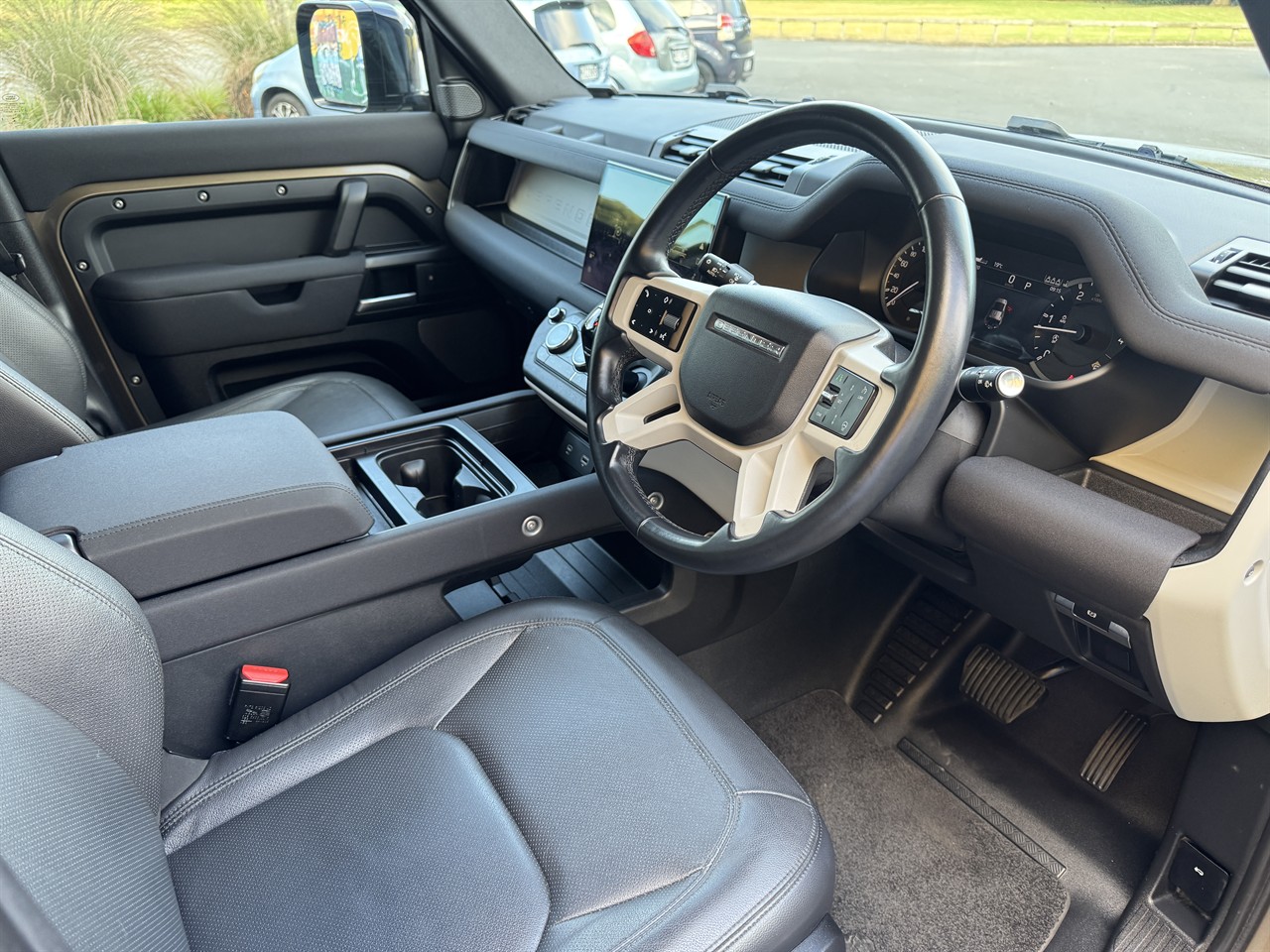 2022 Land Rover DEFENDER