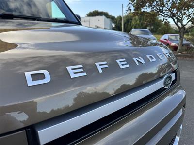 2022 Land Rover DEFENDER - Thumbnail