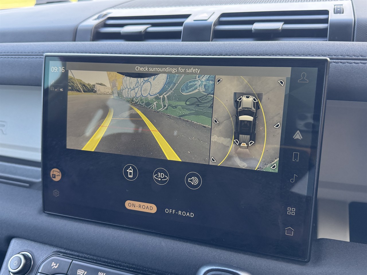 2022 Land Rover DEFENDER