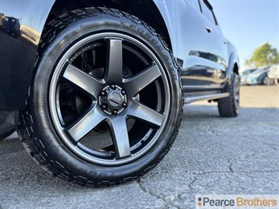 2021 Nissan Navara - Thumbnail