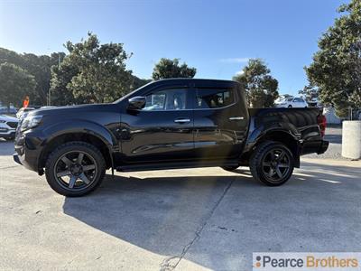 2021 Nissan Navara - Thumbnail