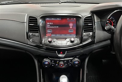 2015 Holden Commodore - Thumbnail