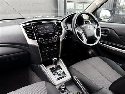 2021 Mitsubishi Triton - Thumbnail