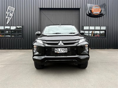 2021 Mitsubishi Triton - Thumbnail