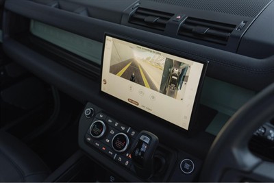 2023 Land Rover Defender - Thumbnail