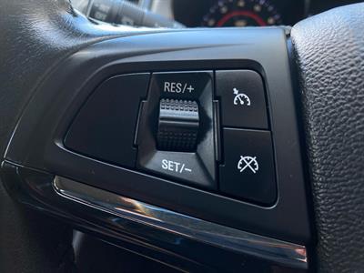 2015 Holden Commodore - Thumbnail