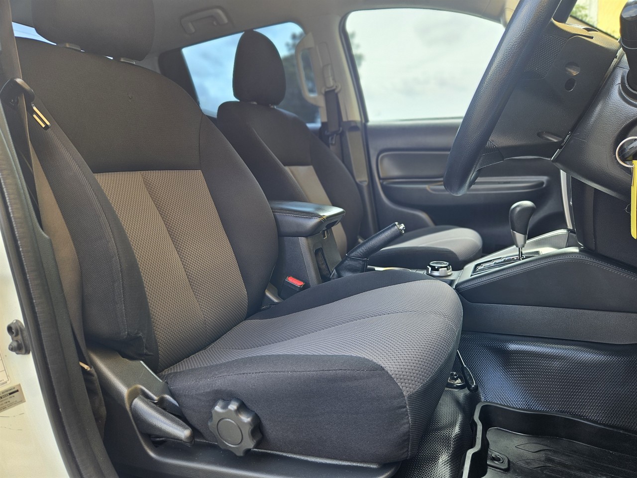 2020 Mitsubishi Triton