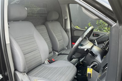2018 Hyundai Iload - Thumbnail