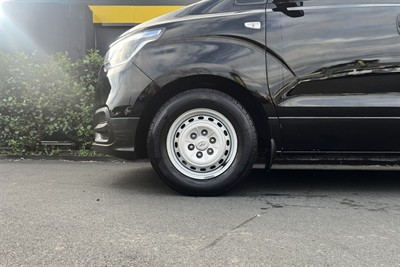 2018 Hyundai Iload - Thumbnail