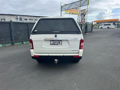 2016 Ssangyong Actyon Sport - Thumbnail