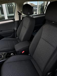 2018 Volkswagen Tiguan - Thumbnail