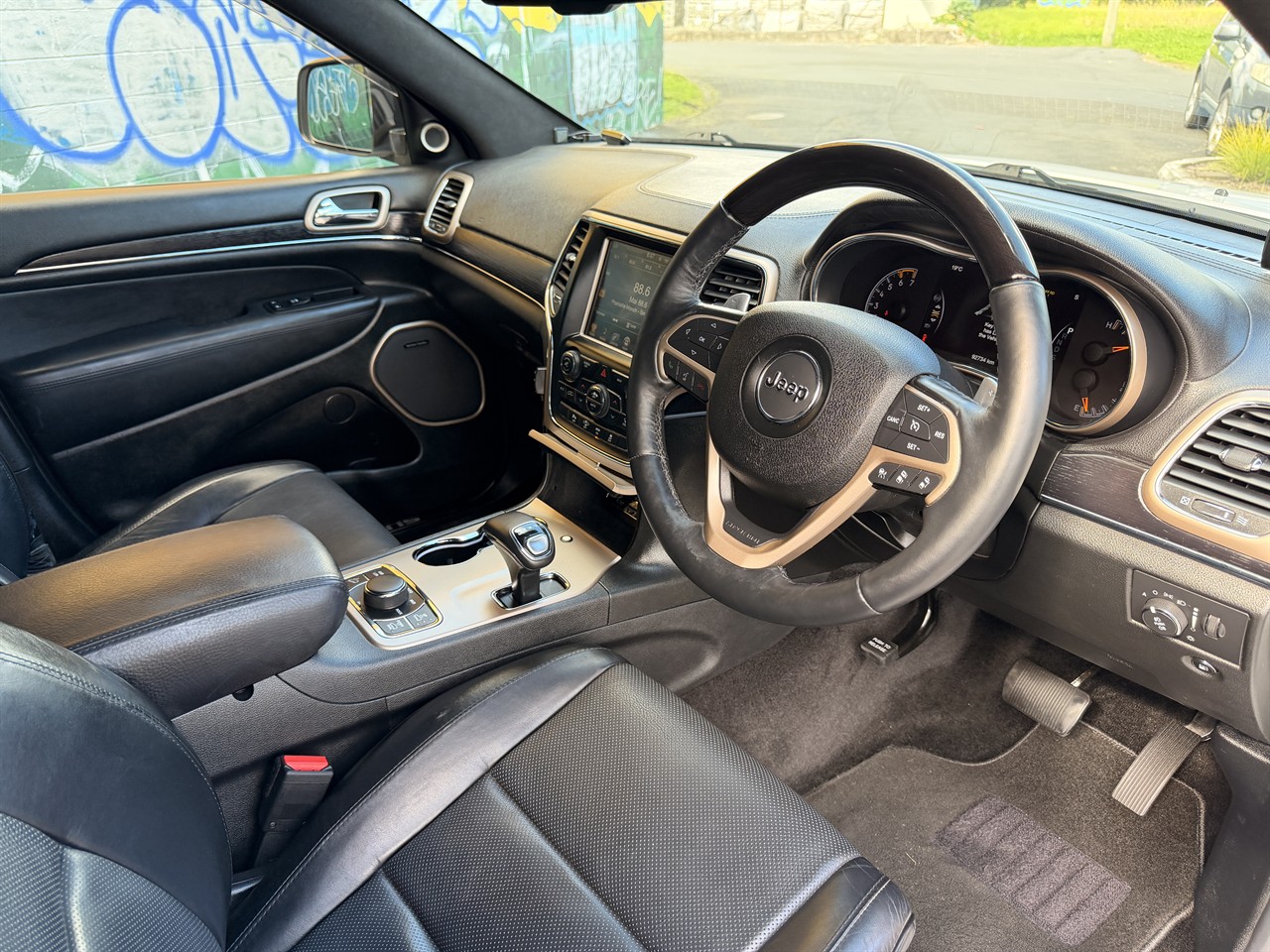 2015 Jeep GRAND CHEROKEE