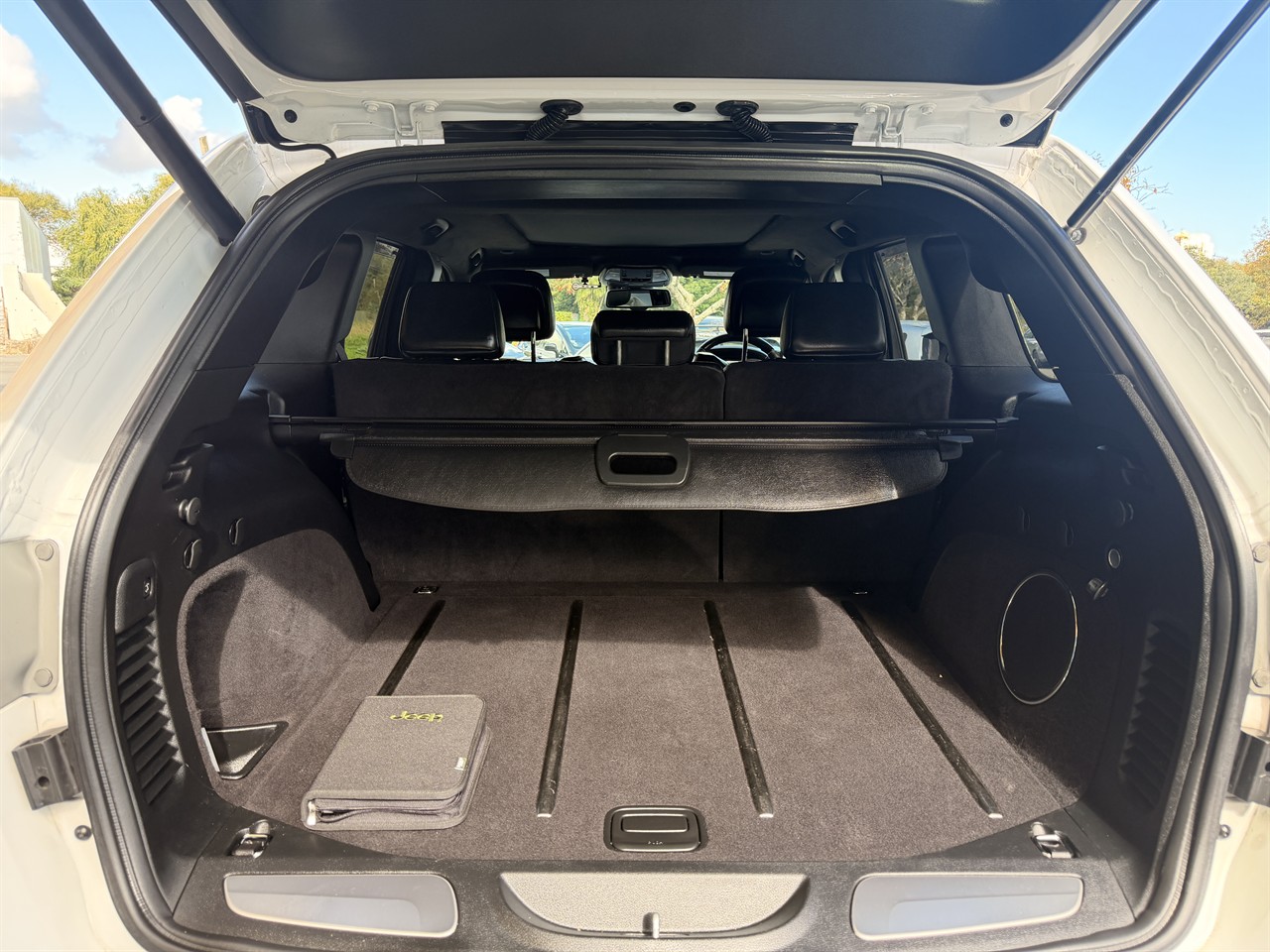 2015 Jeep GRAND CHEROKEE