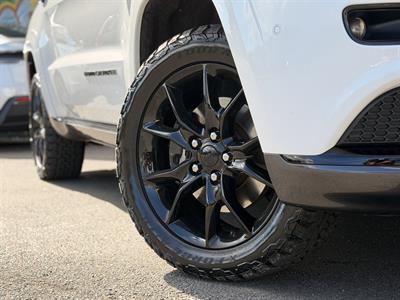 2015 Jeep GRAND CHEROKEE - Thumbnail