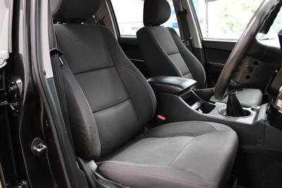 2014 Ssangyong Actyon - Thumbnail