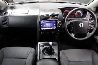 2014 Ssangyong Actyon - Thumbnail