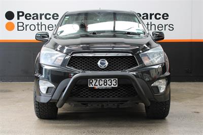 2014 Ssangyong Actyon - Thumbnail