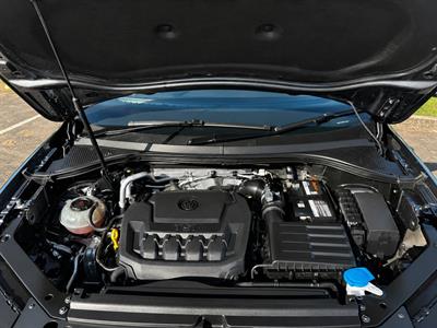 2019 Volkswagen Tiguan - Thumbnail