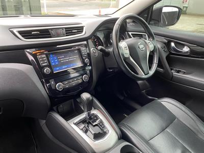 2017 Nissan QASHQAI - Thumbnail