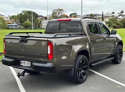 2020 Mercedes-Benz X-Class - Thumbnail