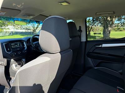 2019 Holden Colorado - Thumbnail
