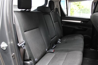 2017 Toyota Hilux - Thumbnail