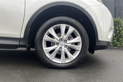 2013 Toyota RAV4 - Thumbnail