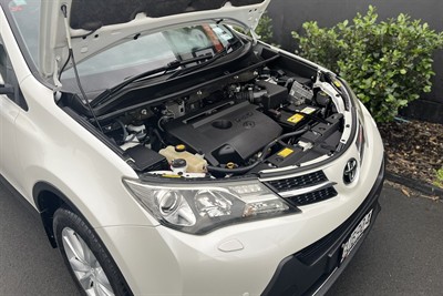 2013 Toyota RAV4 - Thumbnail