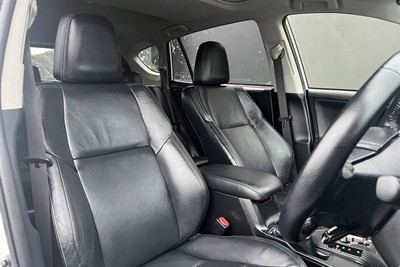 2013 Toyota RAV4 - Thumbnail