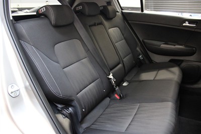 2020 Kia Sportage - Thumbnail