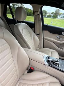 2018 Mercedes-Benz GLC 250 - Thumbnail