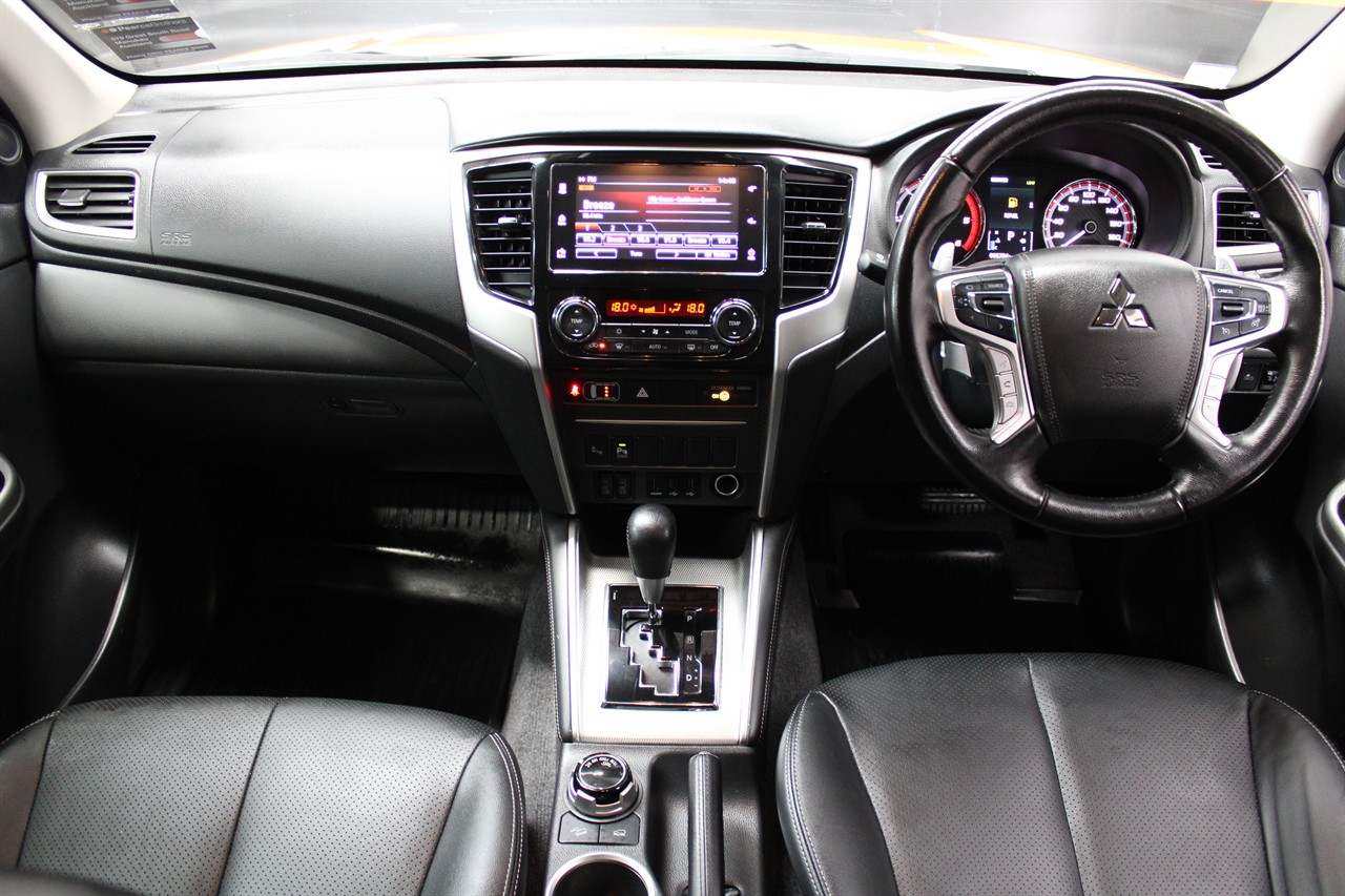 2022 Mitsubishi Triton