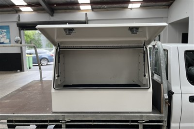 2012 Nissan Navara - Thumbnail