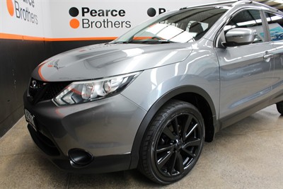 2015 Nissan Qashqai - Thumbnail