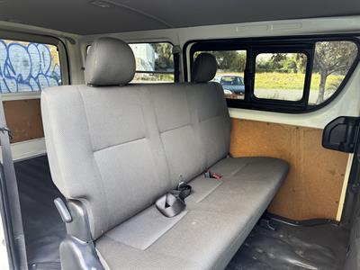 2017 Toyota Hiace - Thumbnail