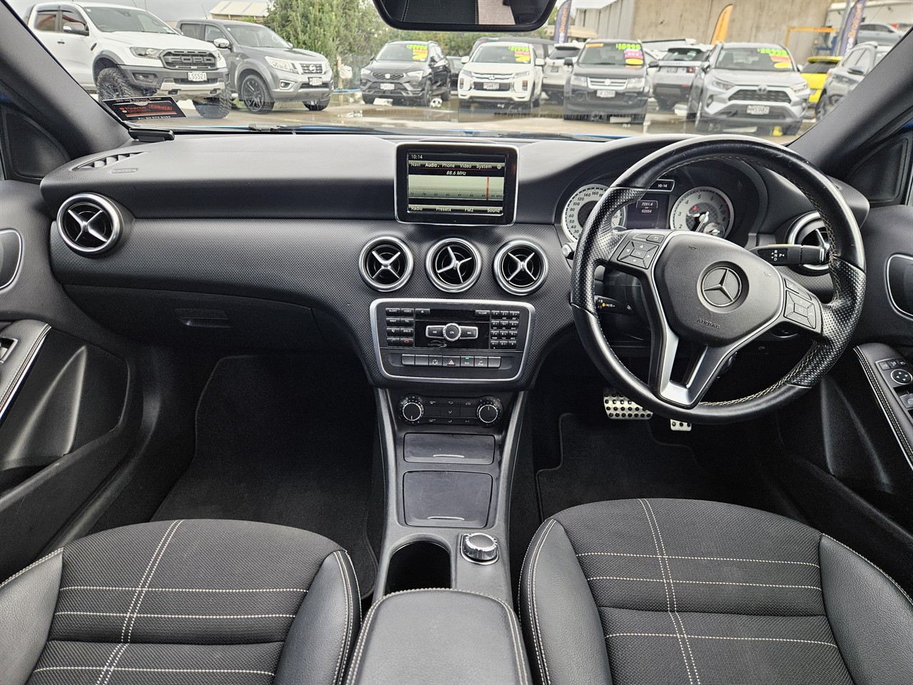 2014 Mercedes-Benz A 180