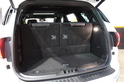 2019 Ford Everest - Thumbnail