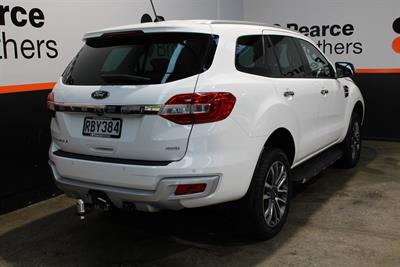 2019 Ford Everest - Thumbnail