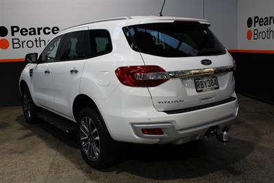 2019 Ford Everest - Thumbnail