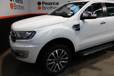 2019 Ford Everest - Thumbnail
