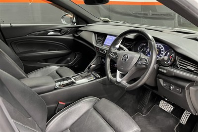 2019 Holden Commodore - Thumbnail