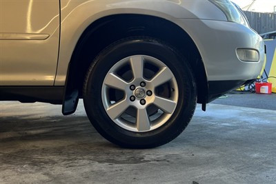 2004 Lexus RX330 - Thumbnail