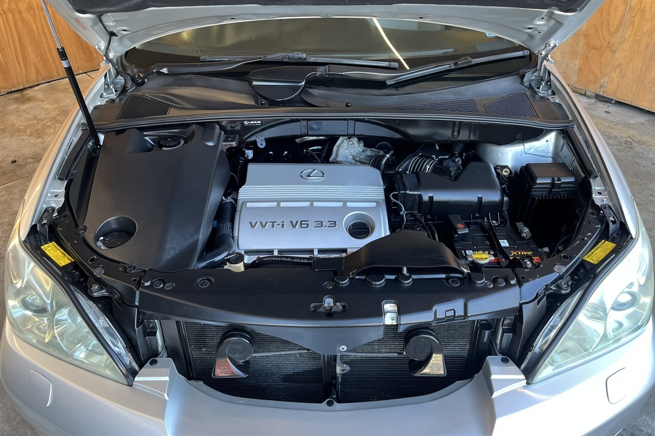 2004 Lexus RX330