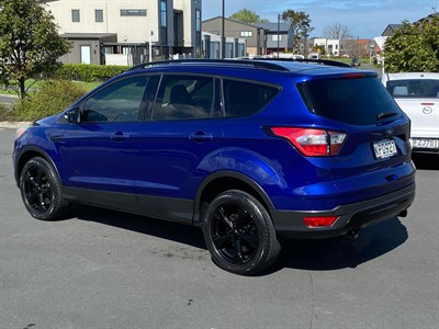 2017 Ford Escape - Thumbnail