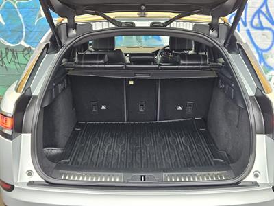 2019 Land Rover Range Rover Velar - Thumbnail