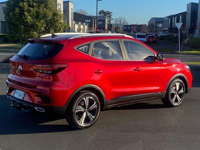2023 MG ZS - Thumbnail