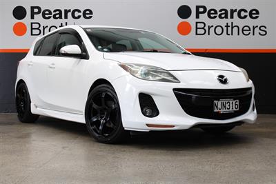 2013 Mazda Axela - Thumbnail