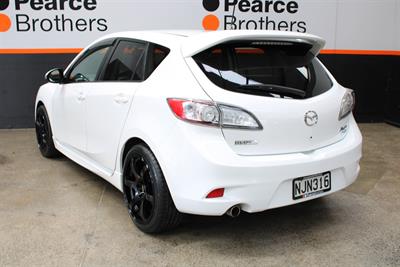 2013 Mazda Axela - Thumbnail